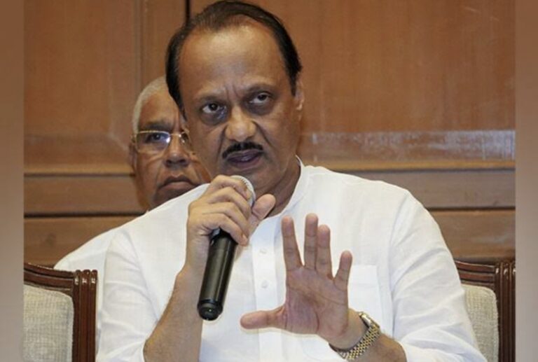 मुख्यमंत्र्यांच्या बनावट सही, शिक्क्या प्रकरणी कोणालाही पाठिशी घालणार नाही :– उपमुख्यमंत्री अजित पवार